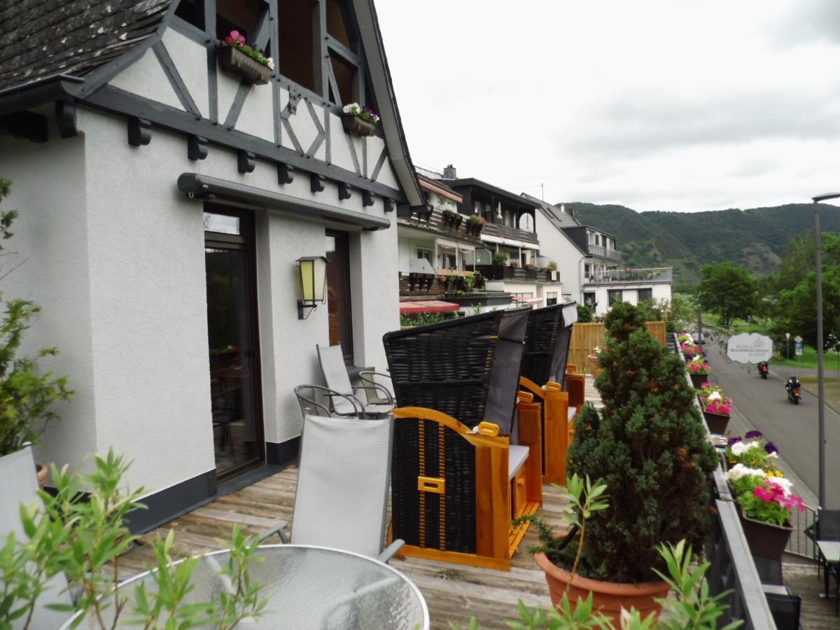 Hotel Restaurant Zum Valwiger Herrenberg Exterior photo